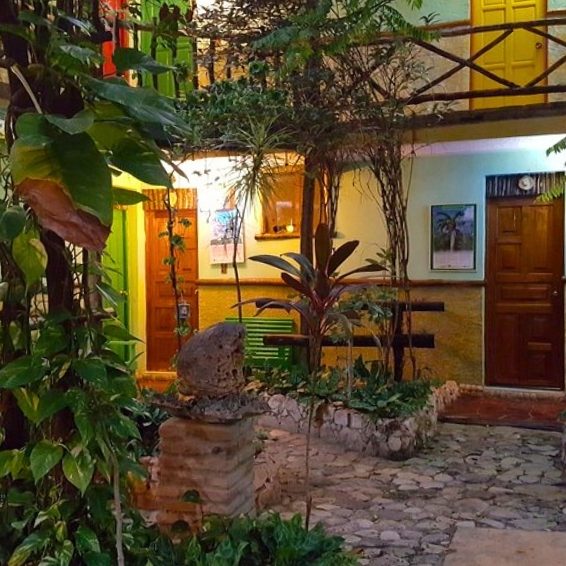 Hostal Dona Chava Pedernales Visitors Guide