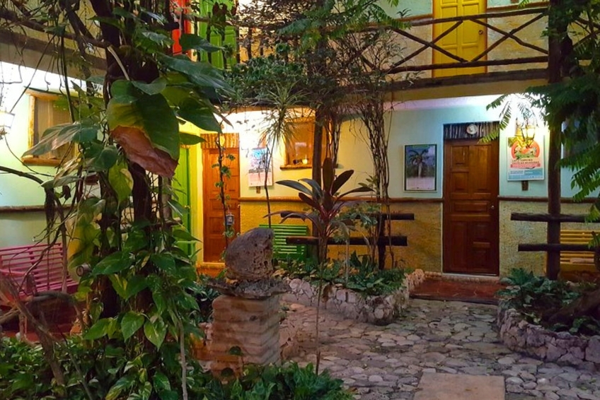 Hostal Dona Chava Pedernales Visitors Guide