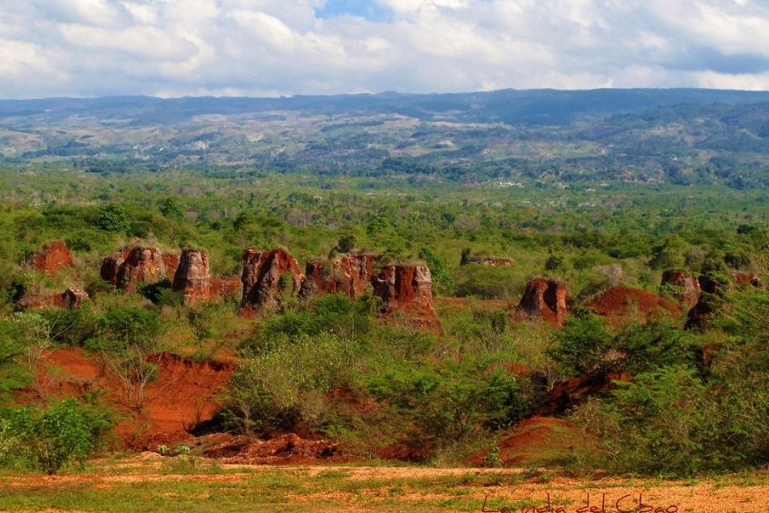 Laguna de Oviedo Visitors Guide - Things To Do