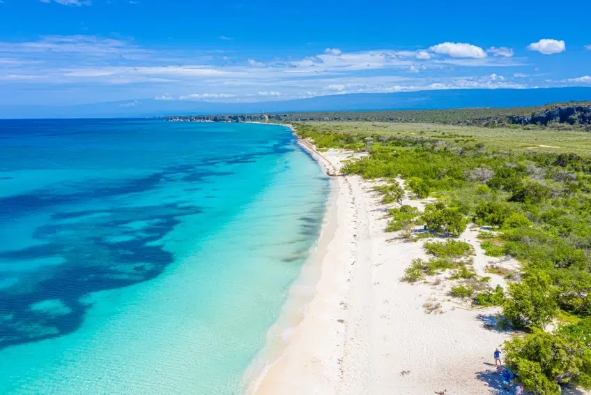 Bahia de las Aguilas white sand beach and turquoise water