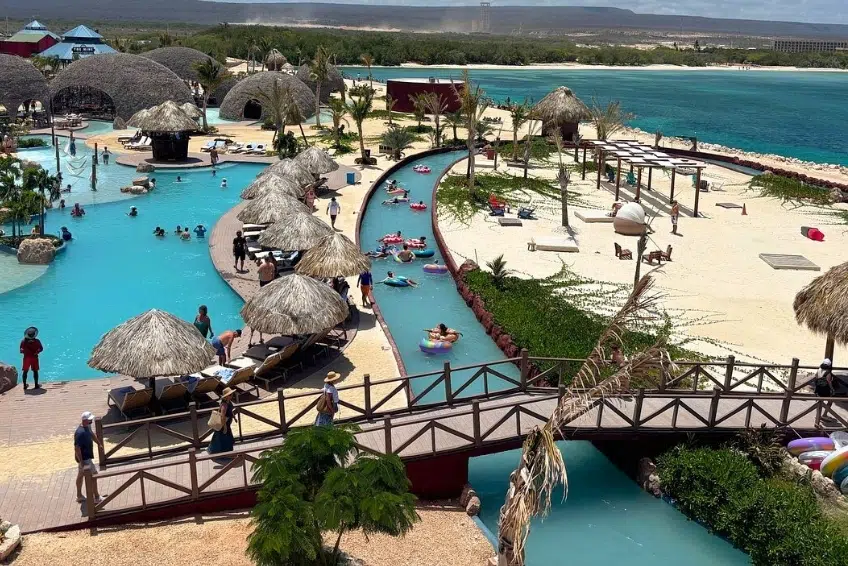 Lazy river winding through Cabo Rojo Cruise Port pool