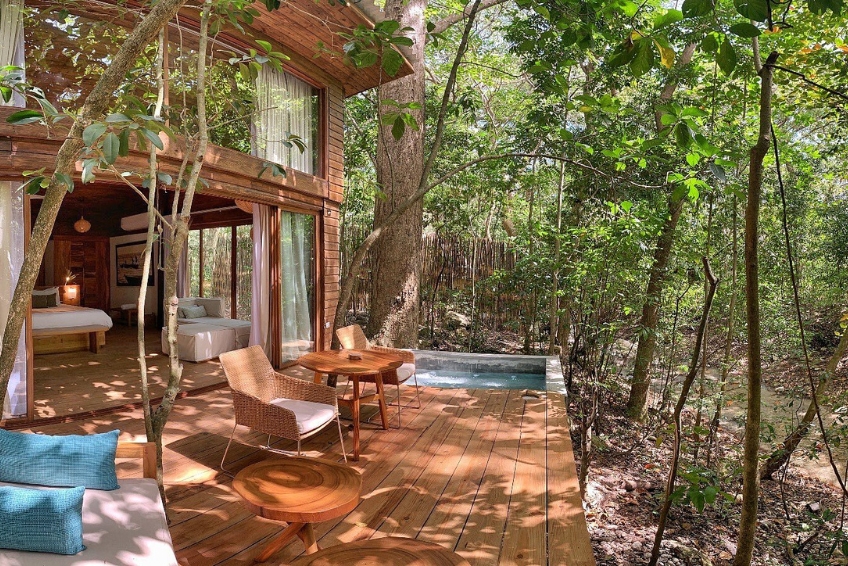 Casa Bonita Jaragua National Park Visitors Guide