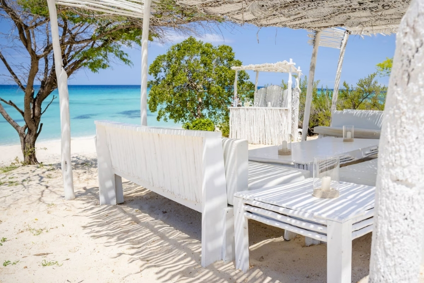 Things To Do Outside The Port - Eco del Mar Beach Club