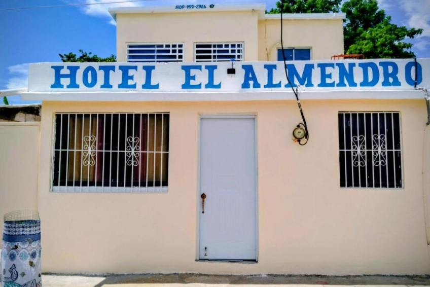 Exterior of Hotel El Almendro in Cabo Rojo, Dominican Republic