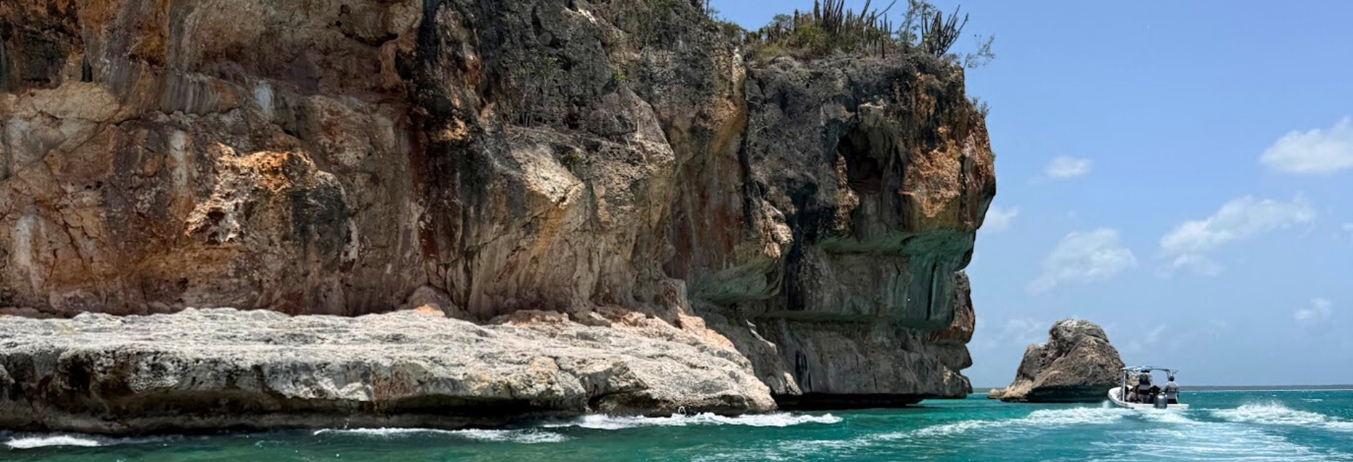 Jaragua National Park Visitors Guide