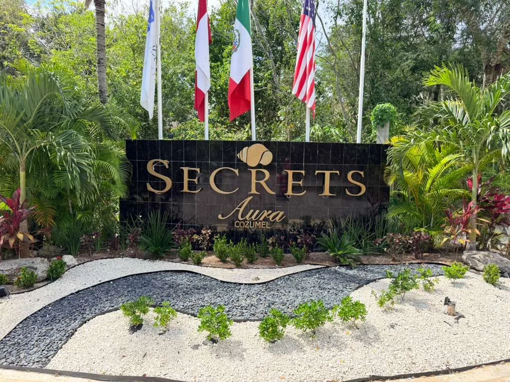 Secrets resort sign for Secrets Cabo Rojo coming soon