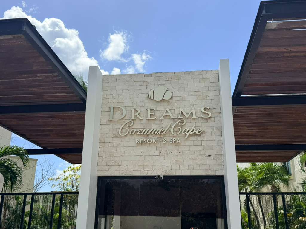 Where to Stay in Pedernales & Cabo Rojo Dreams resort sign for Dreams Cabo Rojo coming soon