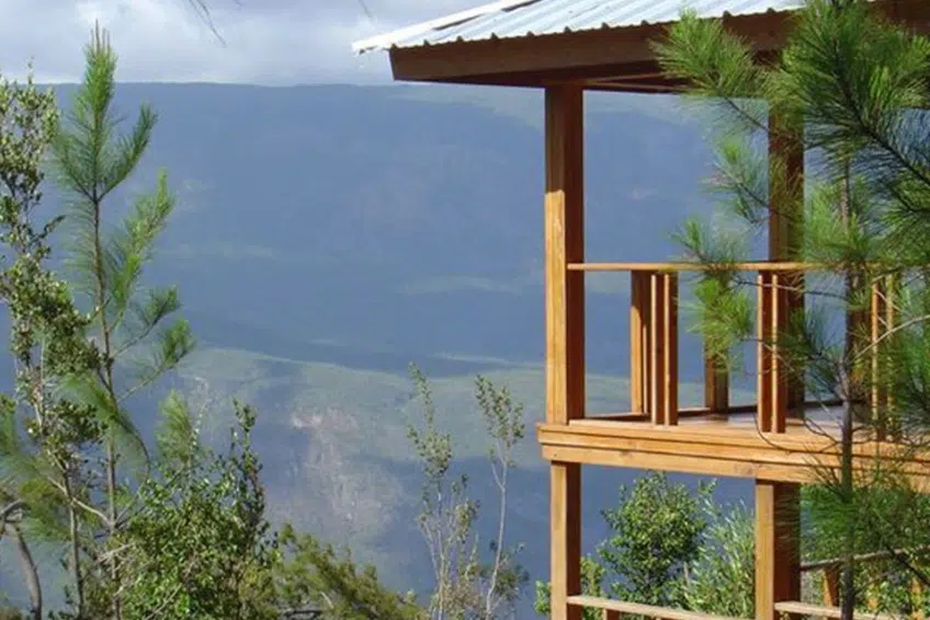 The Mirador (Observation Platform) at Hoyo de Pelempito